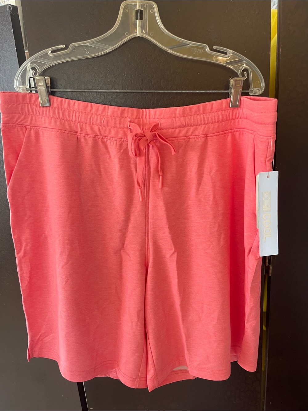 32 Degrees Coral Pink Pull-On Bermuda Shorts
